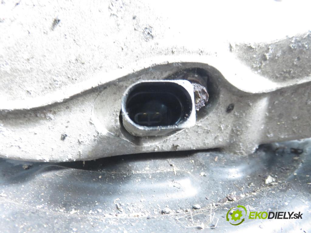 VW PASSAT B6 Variant (3C5) KOMBI 2006 184,00 3.2 FSI 4motion - AXZ 3168,00 náboj LP ABS