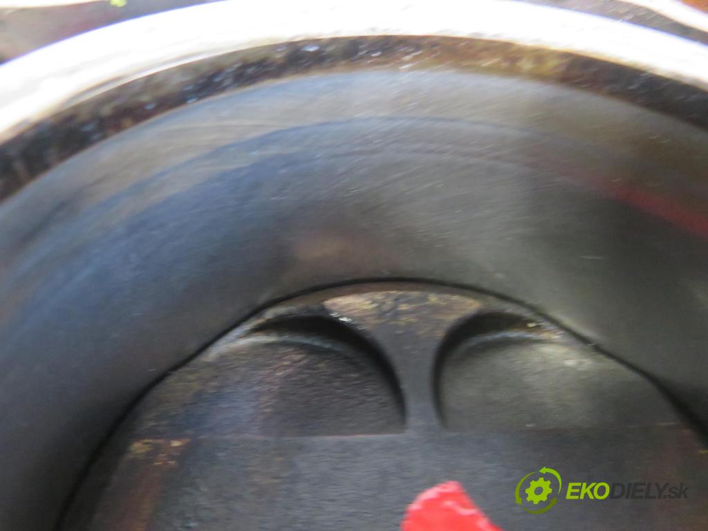 BMW 1 (E87) HB 2005 85,00 116 i - N45 B16 A 1596,00 blok Motor N45B16A (Blok motora)