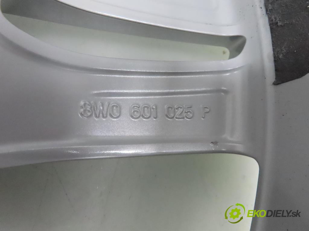 AUDI   0    disky / disk 8W0601025P
