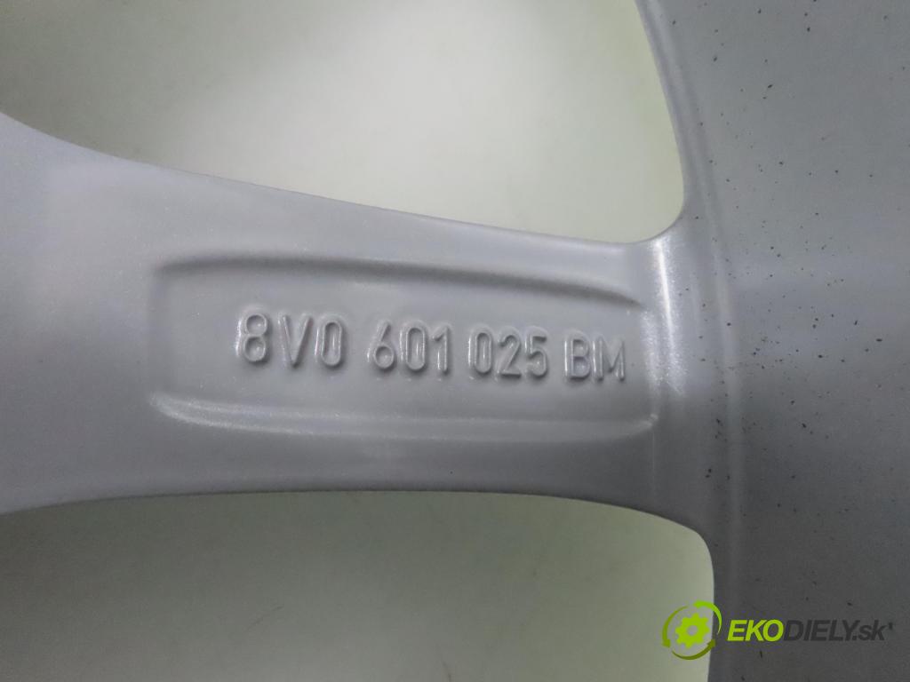 AUDI   0    disky / disk 8V0601025BM