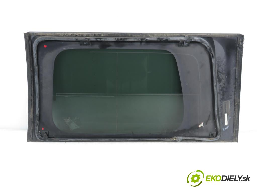 NISSAN PATHFINDER III (R51) TERENOWY 2007 198,00 4.0 4WD 269 - VQ40DE 3954,00 Okno dverí pravé zadné
