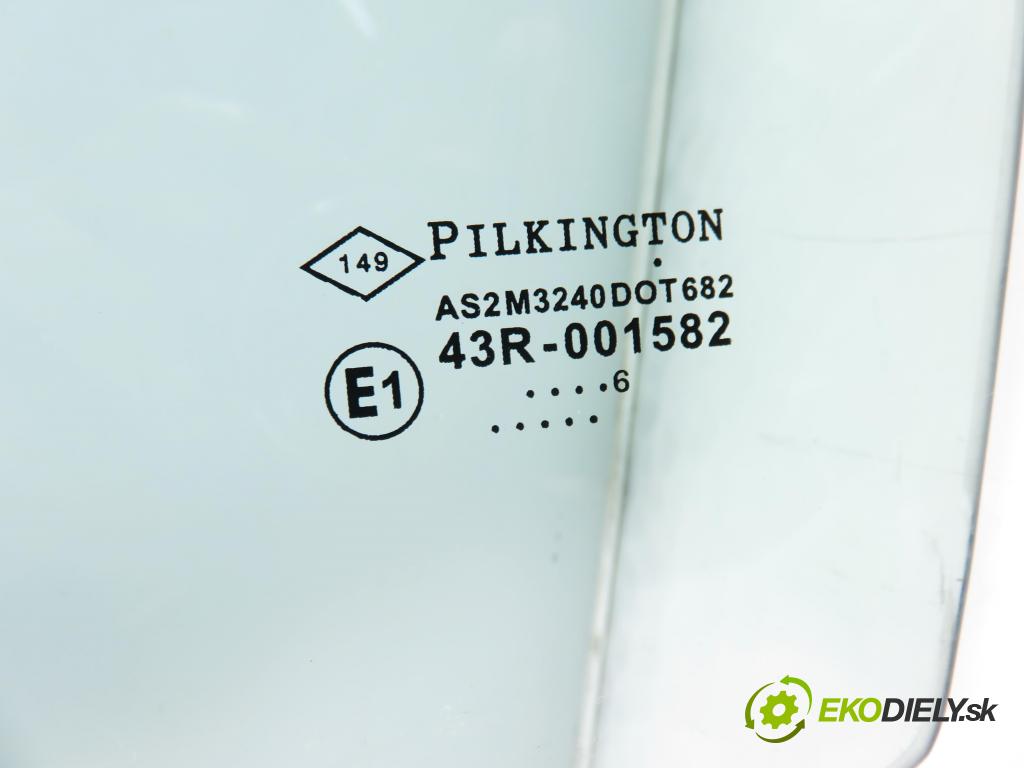 RENAULT MASTER III Platforma / podwozie (EV, HV, UV) KABINA/PLATFORMA 2016 120,00 2.3 dCi 165 FWD - M9T 702 2298,00 okno TROJÚHELNÍK LP