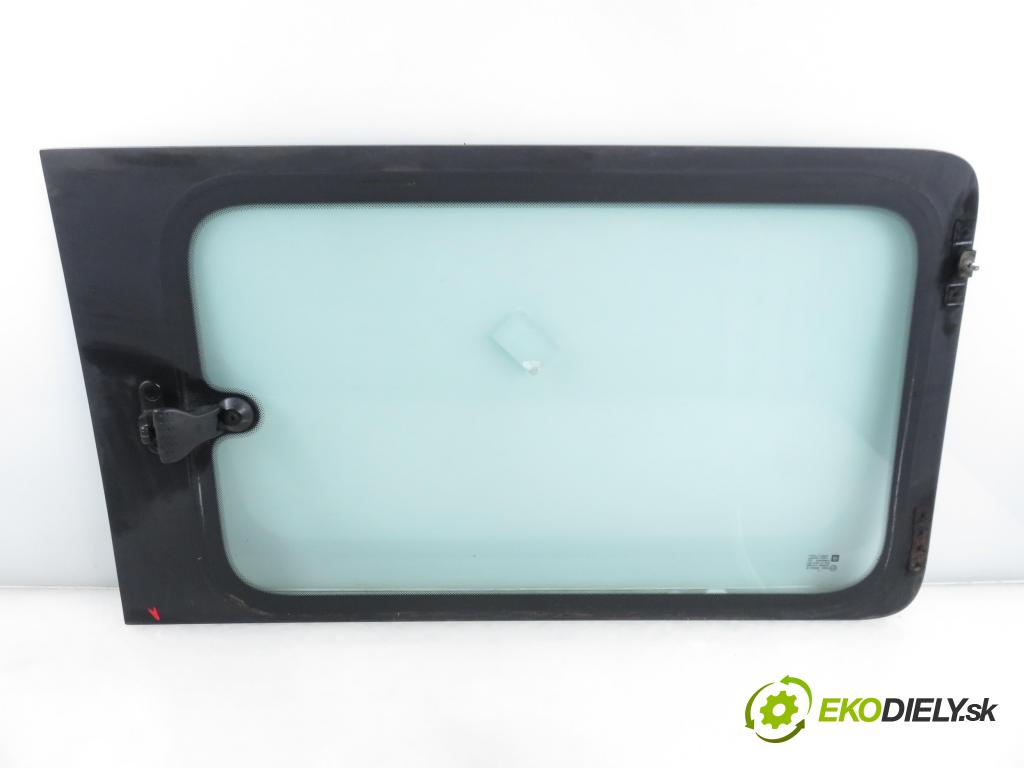 OPEL COMBO C KOMBIVAN 2002 48,00 1.7 DI 16V - Y 17 DTL 1686,00 Okno Dvere posúvne P