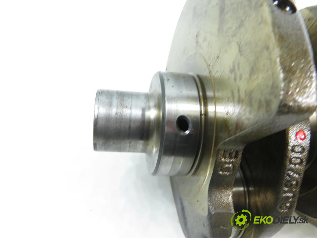 VW PASSAT B6 Variant (3C5) KOMBI 2006 184,00 3.2 FSI 4motion - AXZ 3168,00 WAL KORBOVÝ: 03HA