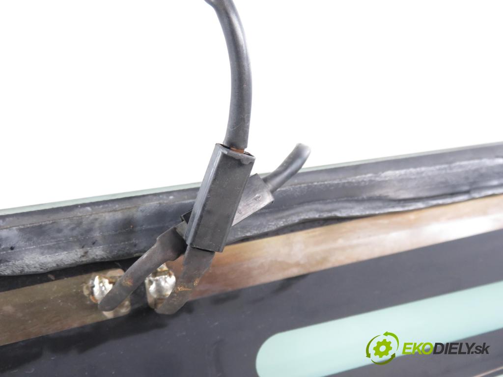 OPEL COMBO C KOMBIVAN 2002 48,00 1.7 DI 16V - Y 17 DTL 1686,00 Okno dvierka pravá