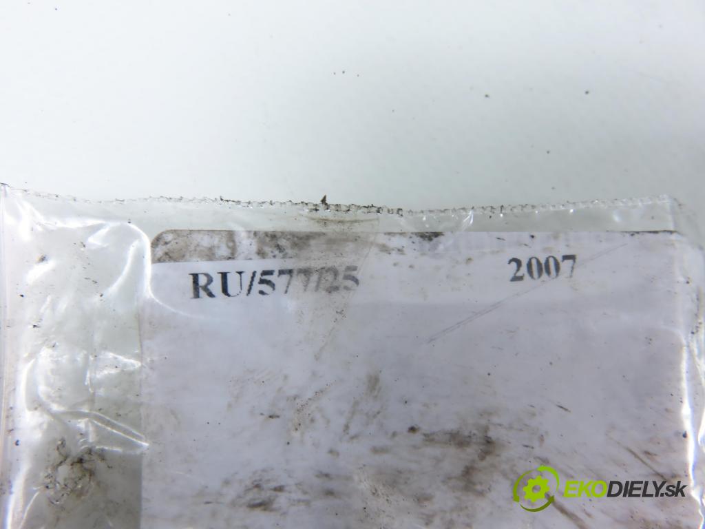 OPEL ANTARA A (L07) SUV 2007 110,00 2.0 CDTI 150 - Z 20 DMH 1991,00 KOMPRESOR: klimatizácie 740342 (Kompresor klimatizácie)