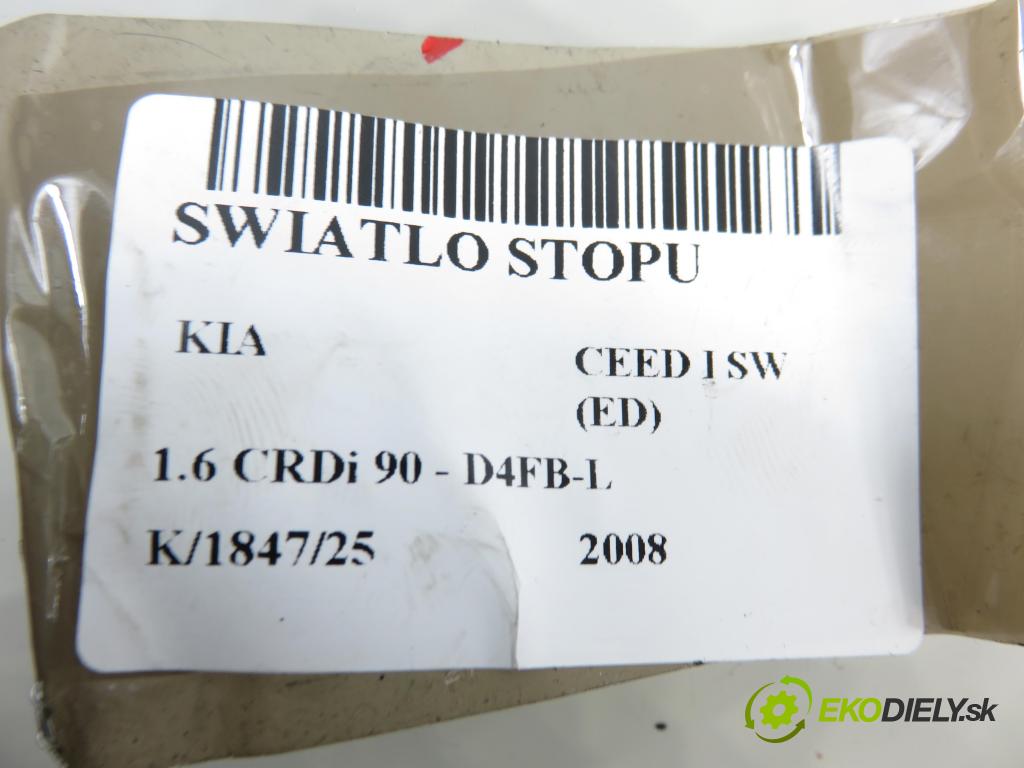 KIA CEE'D SW (ED) KOMBI 2008 66,00 1.6 CRDi 90 - D4FB-L 1582,00 svetlo bŕzd 927011H3SE