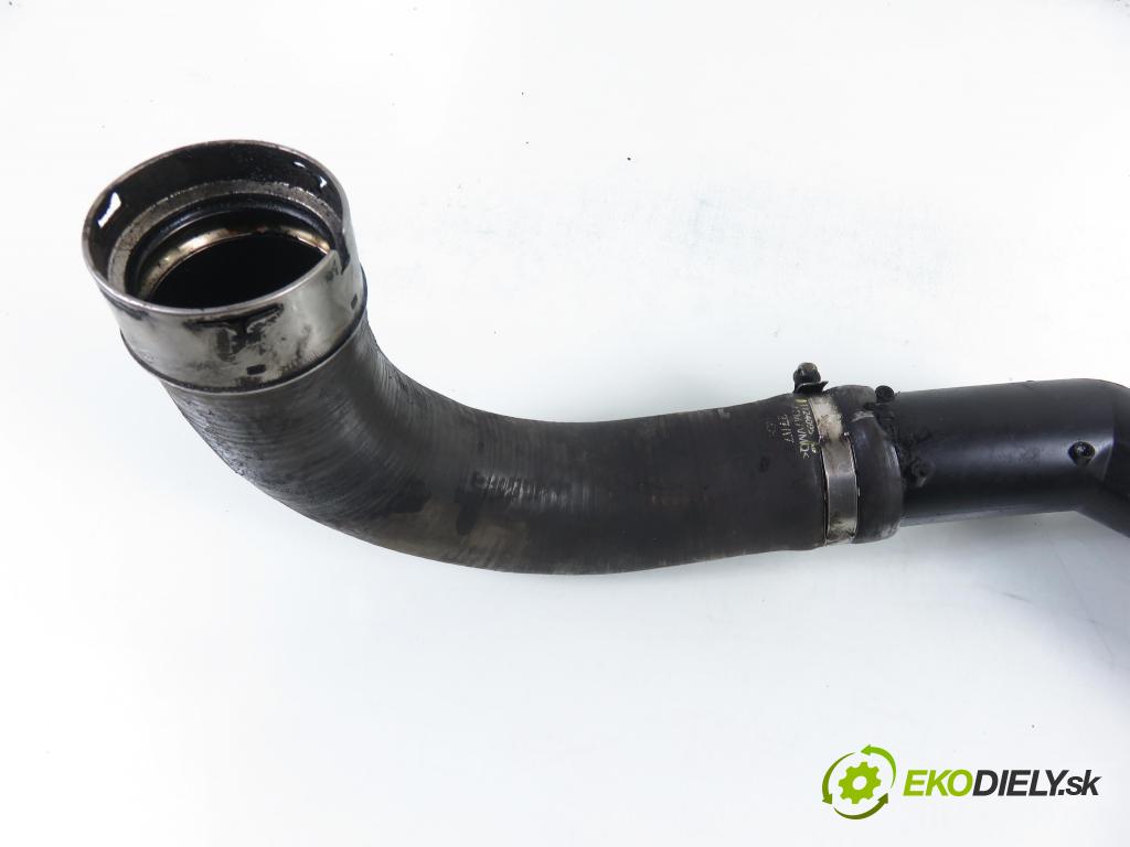 RENAULT MASTER III Platforma / podwozie (EV, HV, UV) KABINA/PLATFORMA 2015 0,00 2.3 dCi 165 FWD - M9T 700 2298,00 Rúra intercoolera turba 144600588R ; 1124090 ; 1124095