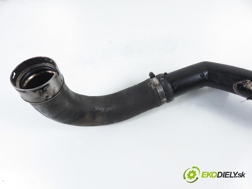 RENAULT MASTER III Platforma / podwozie (EV, HV, UV) KABINA/PLATFORMA 2015 0,00 2.3 dCi 165 FWD - M9T 700 2298,00 Rúra intercoolera turba 144600588R ; 1124090 ; 1124095