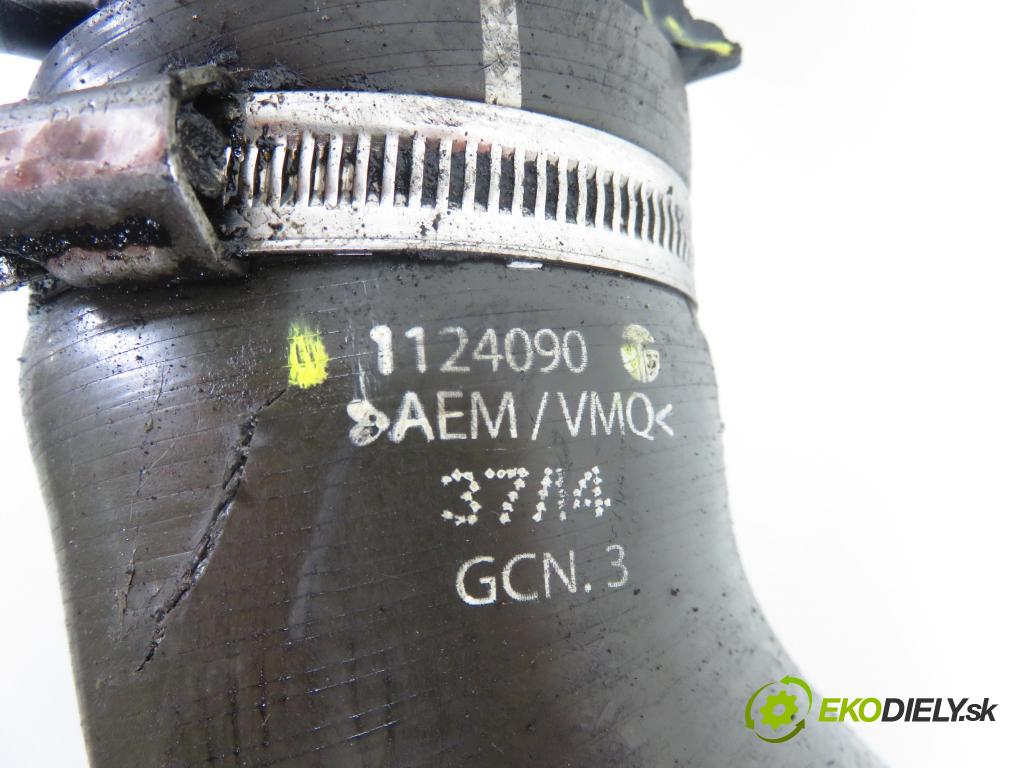 RENAULT MASTER III Platforma / podwozie (EV, HV, UV) KABINA/PLATFORMA 2015 0,00 2.3 dCi 165 FWD - M9T 700 2298,00 Rúra intercoolera turba 144600588R ; 1124090 ; 1124095