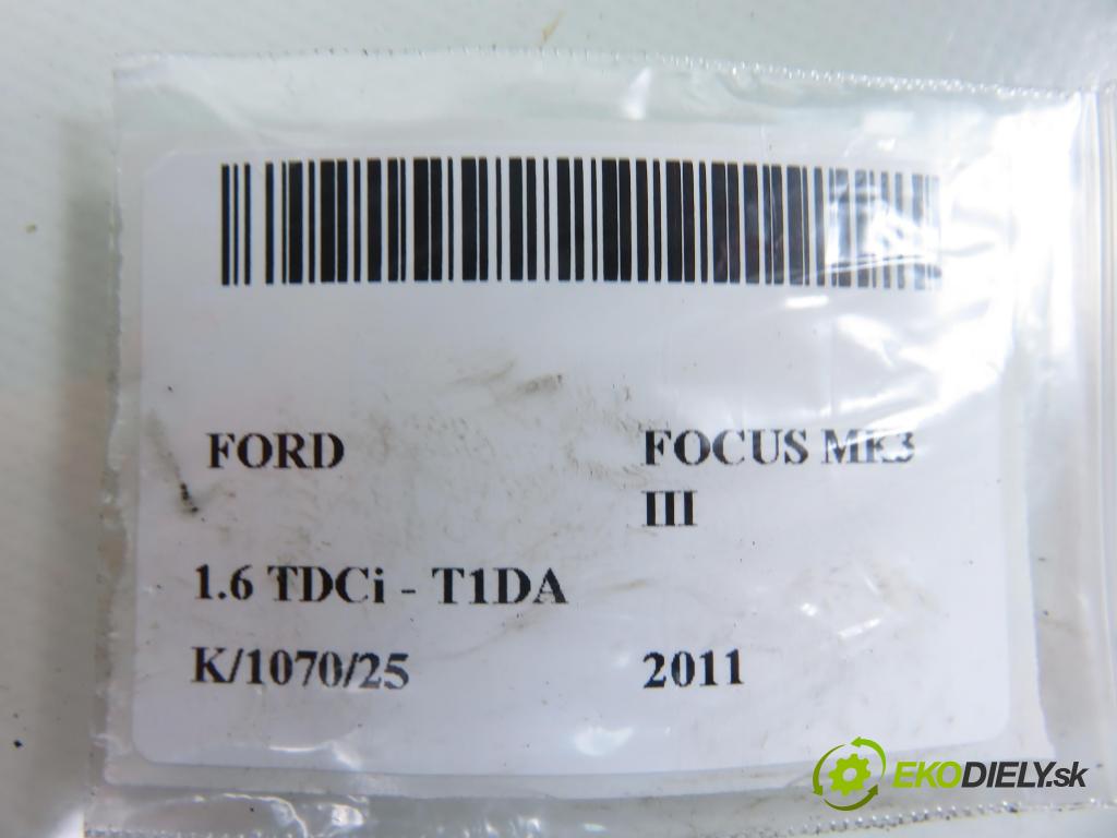 FORD FOCUS III HB 2011 85,00 1.6 TDCi - T1DA 1560,00 motorek stěrače ZADNÍ: BM5117504BL ; 0390248153