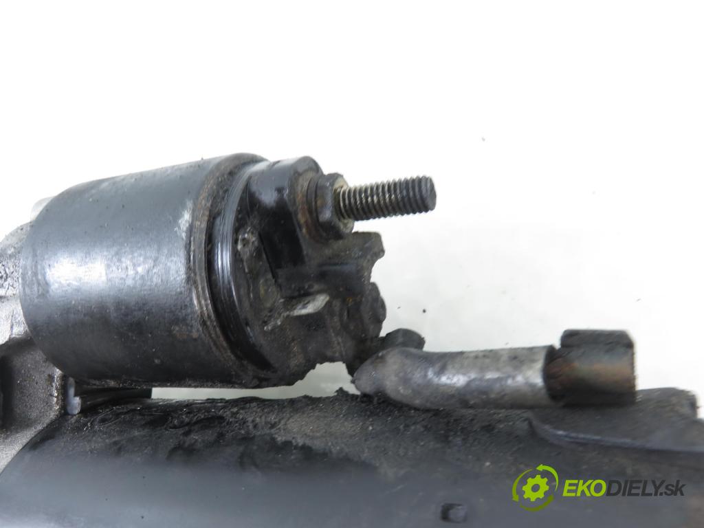 VW PASSAT B5.5 Variant (3B6) KOMBI 2002 96,00 1.9 TDI PD 130 - AVF 1896,00 Štartér 0001124020 (Štartér)