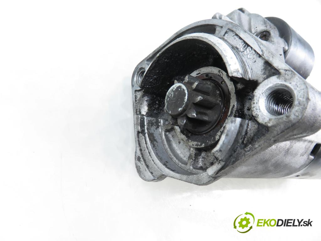 VW PASSAT B5.5 Variant (3B6) KOMBI 2002 96,00 1.9 TDI PD 130 - AVF 1896,00 Štartér 0001124020 (Štartér)