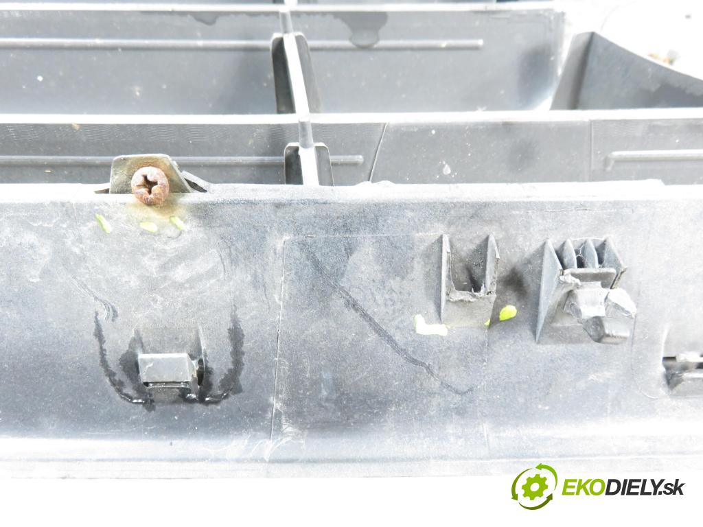 FIAT DUCATO Furgon (250_, 290_) FURGON 2010 74,00 100 Multijet 2.2 D - 4HV 2198,00 mřížka / maska 1308067070