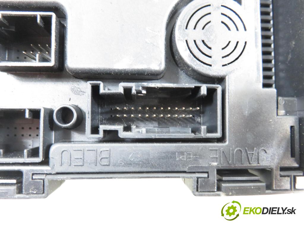 PEUGEOT 206 liftback (2A/C) HB 1999 55,00 1.4 i 75 -  KFX 1361,00 MODUL BSI 9626460880 ; S105872300E