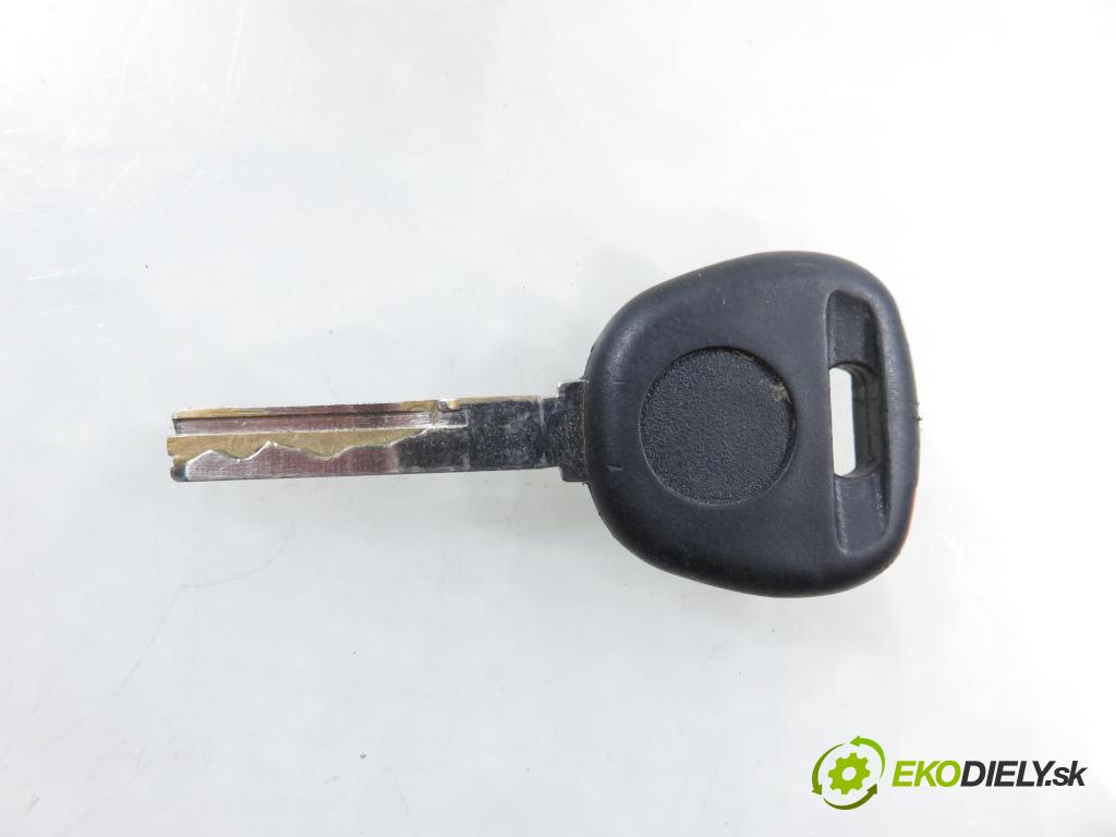 MITSUBISHI SPACE STAR nadwozie wielkoprzestrzenne (MPV) (DG_A) HB 2003 60,00 1.3 16V (DG1A) - 4G13 (16V) 1299,00 spinačka 3627890 (Spínacia skrinka)