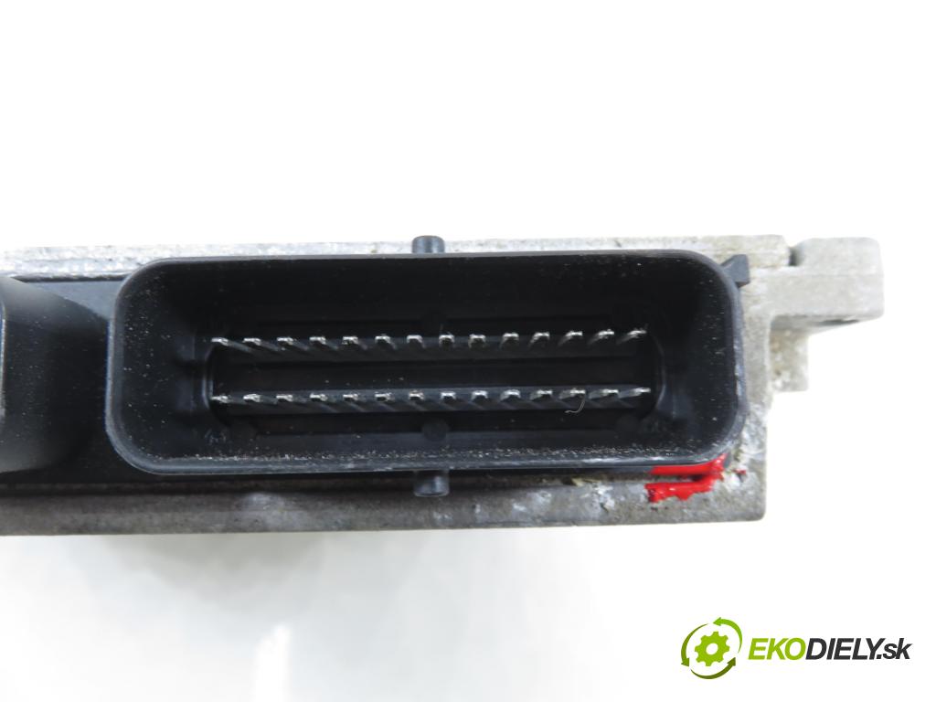 PEUGEOT 206 liftback (2A/C) HB 1999 55,00 1.4 i 75 -  KFX 1361,00 Riadiaca jednotka prevodovky 9636336980 ; S108518010B