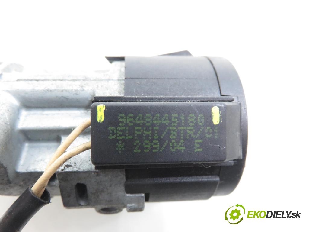 PEUGEOT 407 (6D_) SEDAN 2005 100,00 2.0 HDi 135 - RHR 1997,00 spinačka N0502455 ; 9648445180 ; N0502073 (Spínacia skrinka)