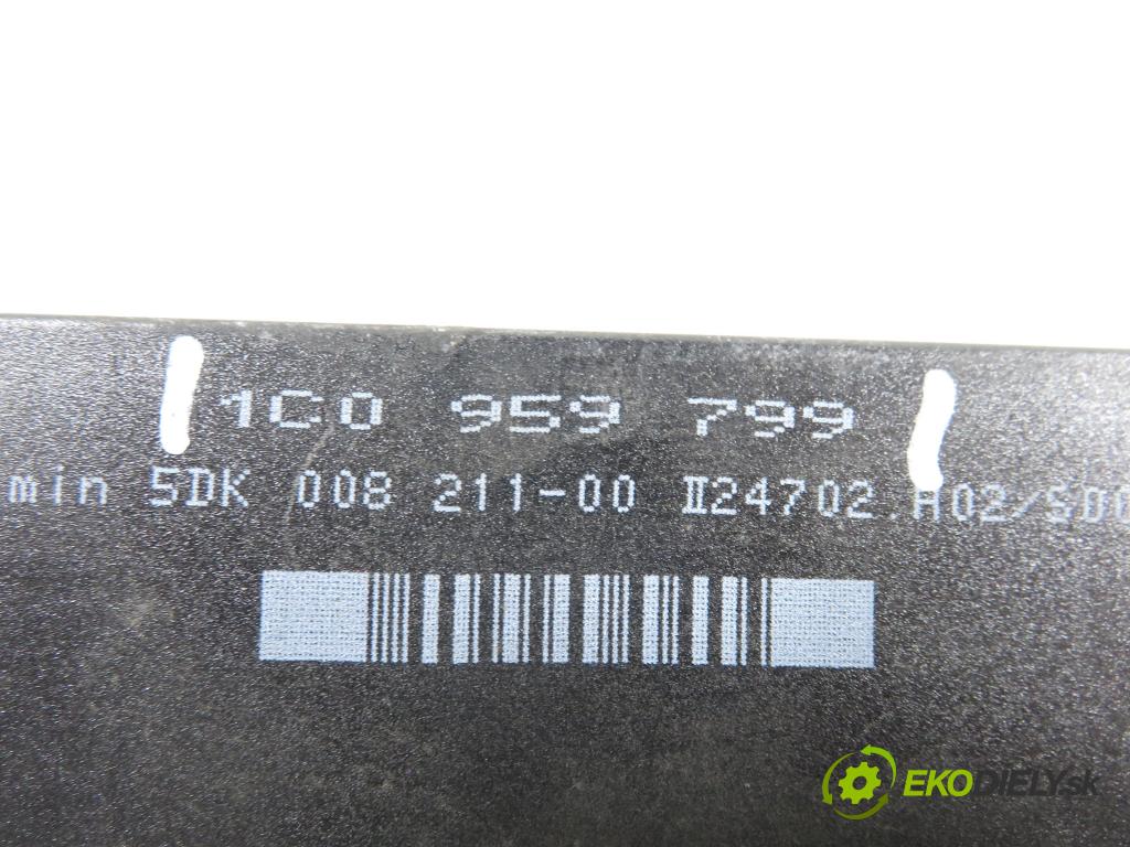 SKODA OCTAVIA I (1U2) LIFTBACK 2002 66,00 1.9 TDI 90- AGR 1896,00 MODUL komfortu 1C0959799