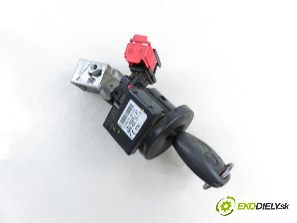 OPEL MOVANO B Platforma / podwozie (X62) FURGON 2014 81,00 2.3 CDTI FWD - M9T 870 2299,00 spinačka 8200405701 ; N0502060 (Spínacia skrinka)