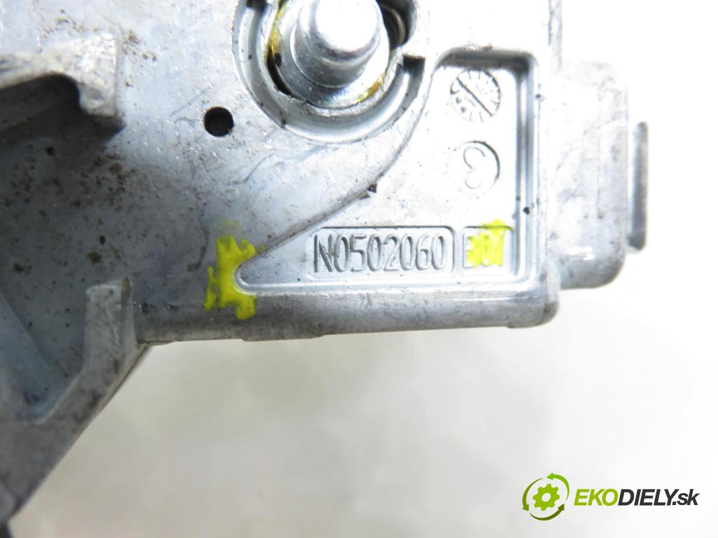 OPEL MOVANO B Platforma / podwozie (X62) FURGON 2014 81,00 2.3 CDTI FWD - M9T 870 2299,00 spinačka 8200405701 ; N0502060 (Spínacia skrinka)