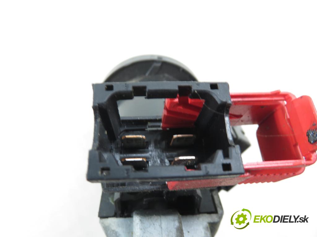 OPEL MOVANO B Platforma / podwozie (X62) FURGON 2014 81,00 2.3 CDTI FWD - M9T 870 2299,00 spinačka 8200405701 ; N0502060 (Spínacia skrinka)