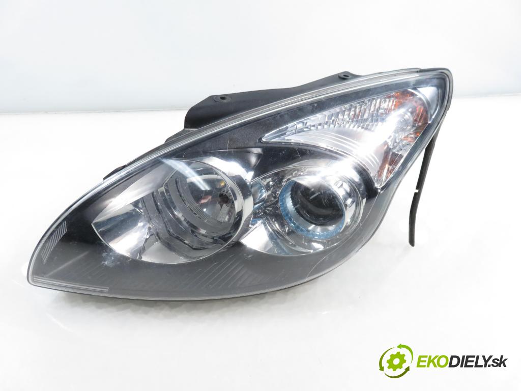 HYUNDAI i30 (FD) HB 2011 85,00 1.6 CRDi - D4FB 1582,00 Svetlo LP 921012R000