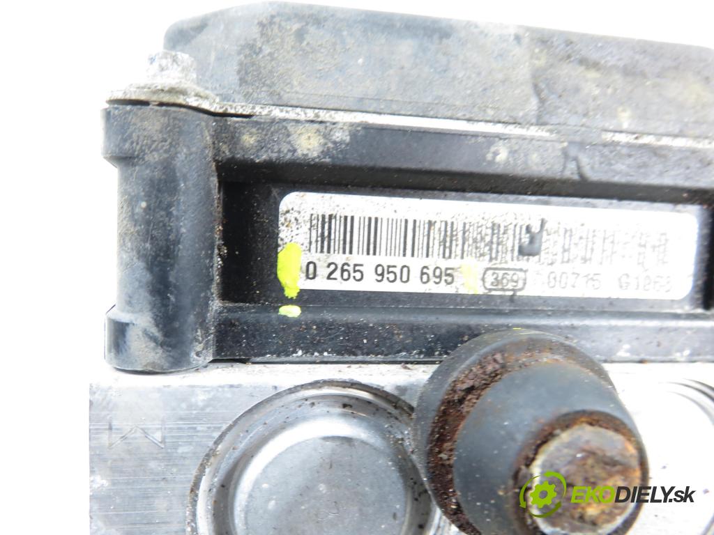 HYUNDAI i30 (FD) HB 2011 85,00 1.6 CRDi - D4FB 1582,00 Pumpa ABS 0265950695 ; 589202L500 ; 0265235333 (Pumpa ABS)