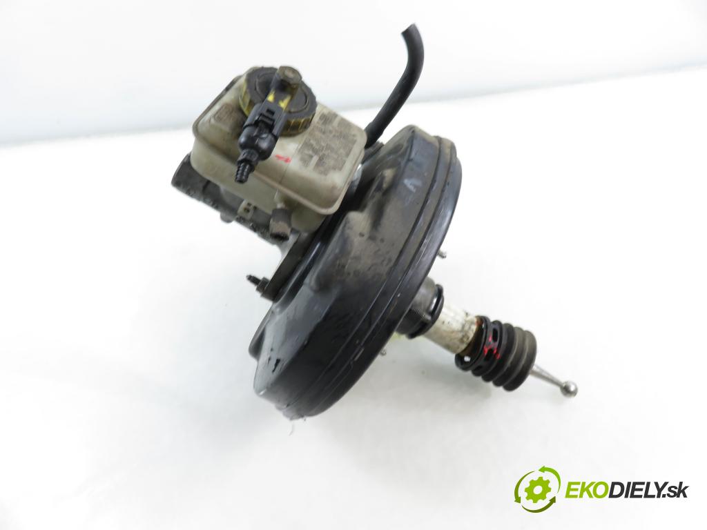 SKODA OCTAVIA I (1U2) LIFTBACK 2002 66,00 1.9 TDI 90- AGR 1896,00 Posilovač 1J1614105AB ; 03786435024 (Servočerpadlo)