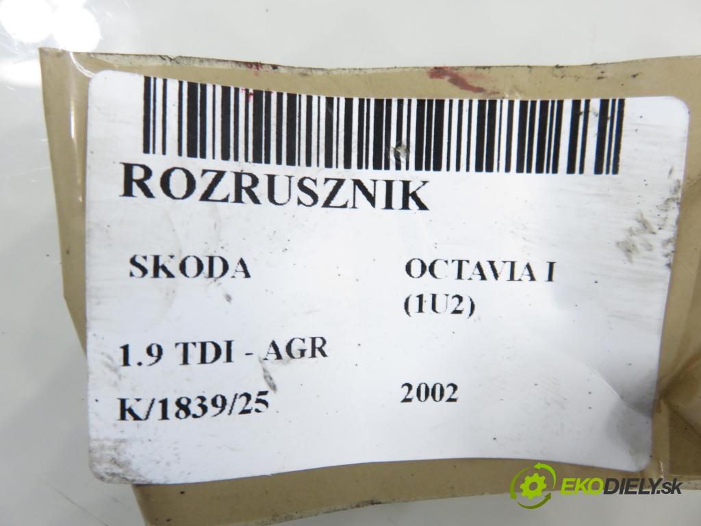 SKODA OCTAVIA I (1U2) LIFTBACK 2002 66,00 1.9 TDI 90- AGR 1896,00 Štartér S0026 (Štartér)