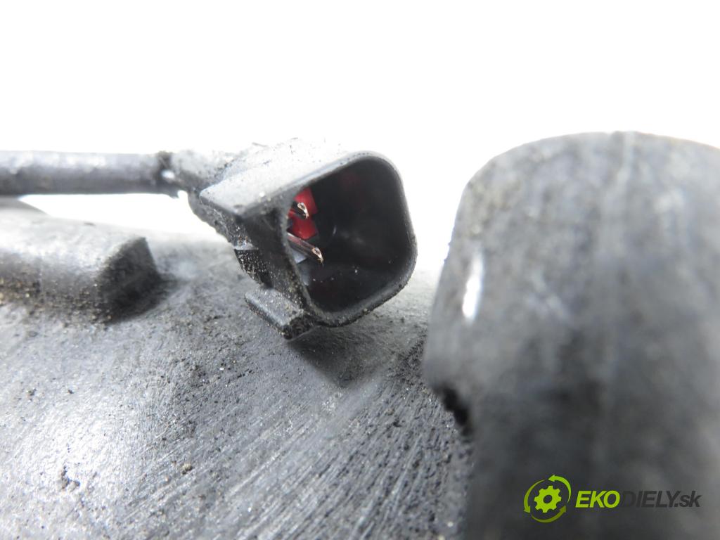 FORD FOCUS II Turnier (DA_, FFS, DS) KOMBI 2006 80,00 1.6 TDCi 109 - G8DE 1560,00 KOMPRESOR: klimatizace (Kompresor klimatizace)