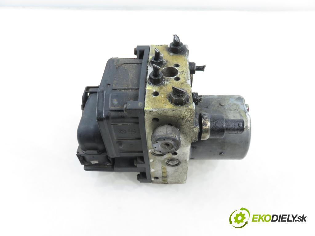 VW PASSAT B5.5 Variant (3B6) KOMBI 2001 96,00 1.9 TDI PD 130 - AVF 1896,00 Pumpa ABS 0265950055 ; 0265225124 ; 4B0614517G (Pumpa ABS)