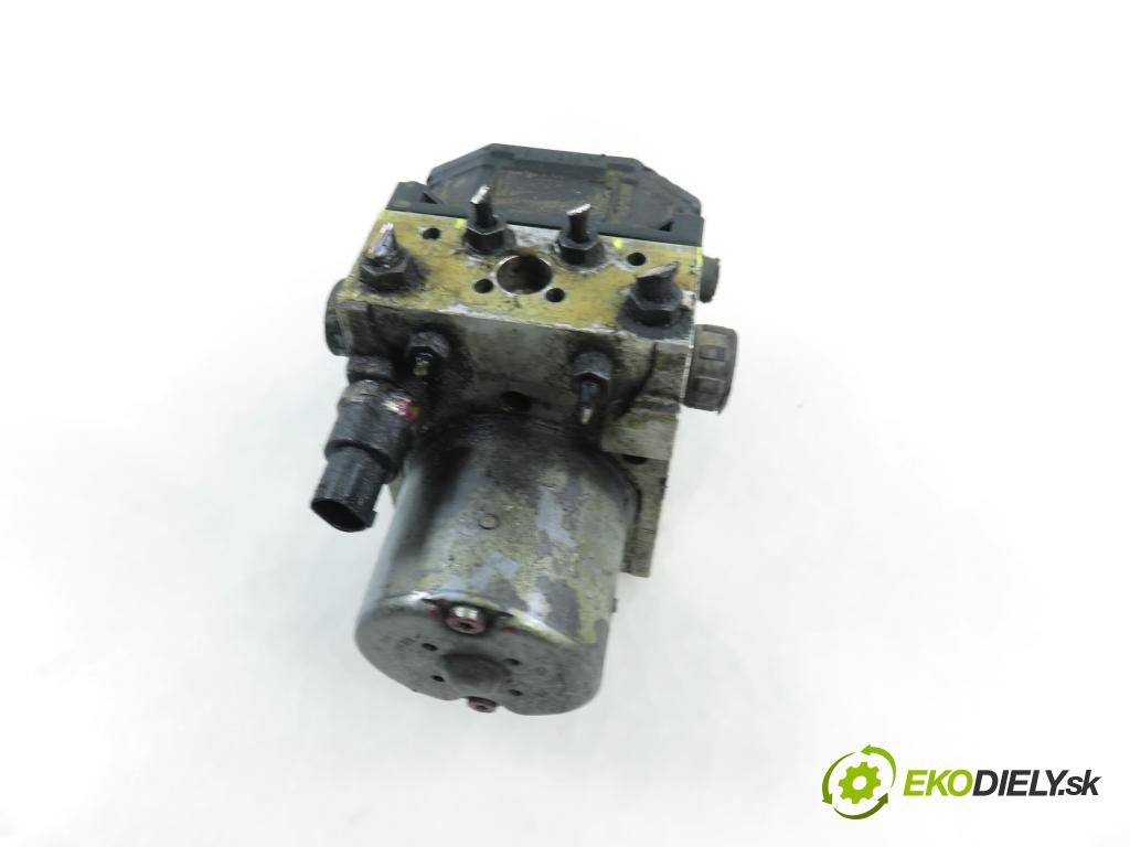 VW PASSAT B5.5 Variant (3B6) KOMBI 2001 96,00 1.9 TDI PD 130 - AVF 1896,00 Pumpa ABS 0265950055 ; 0265225124 ; 4B0614517G (Pumpa ABS)