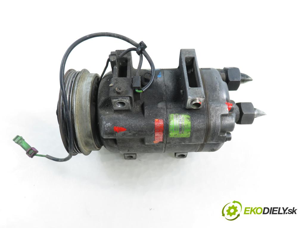 VW PASSAT B5 Variant (3B5) KOMBI 1999 81,00 1.9 TDI 110 - AFN 1896,00 KOMPRESOR: klimatizace 8D0260805D (Kompresor klimatizace)