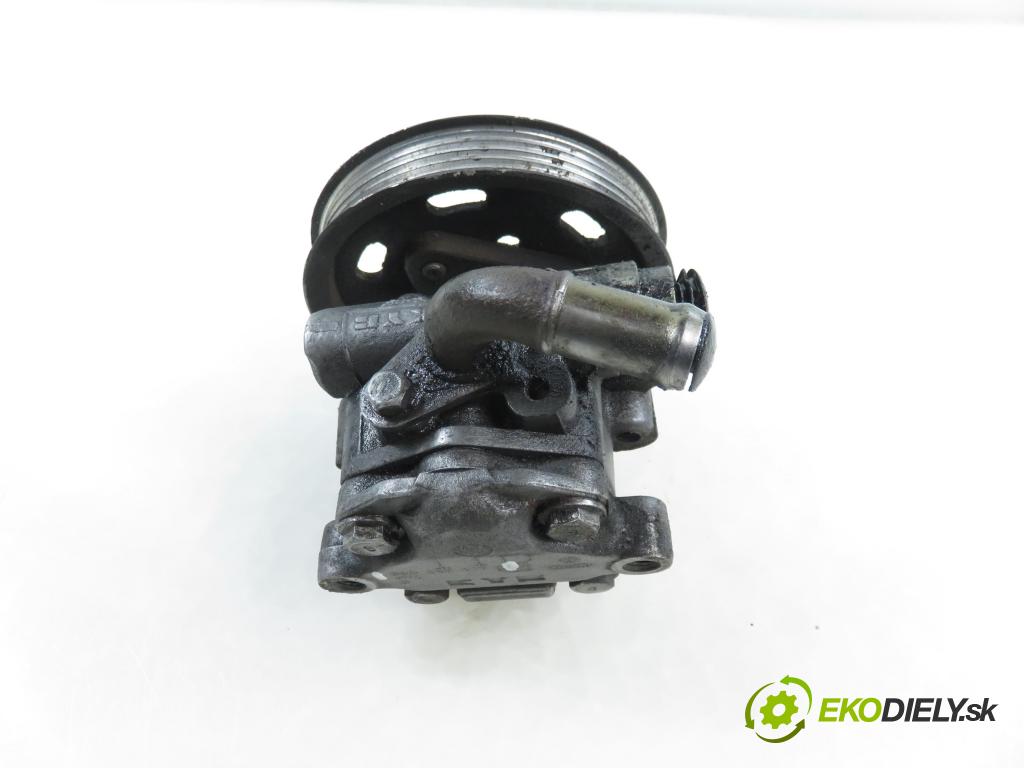 VW PASSAT B5.5 Variant (3B6) KOMBI 2001 74,00 1.9 TDI PD 101 - AVB 1896,00 Pumpa servočerpadlo 8D0145177Q (Servočerpadlo)