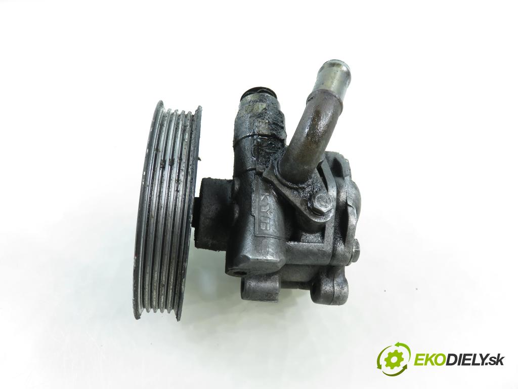 VW PASSAT B5.5 Variant (3B6) KOMBI 2001 74,00 1.9 TDI PD 101 - AVB 1896,00 Pumpa servočerpadlo 8D0145177Q (Servočerpadlo)