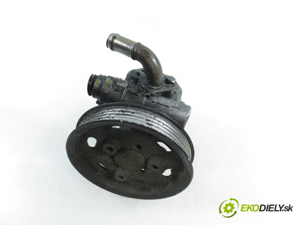 VW PASSAT B5.5 Variant (3B6) KOMBI 2001 74,00 1.9 TDI PD 101 - AVB 1896,00 Pumpa servočerpadlo 8D0145177Q (Servočerpadlo)