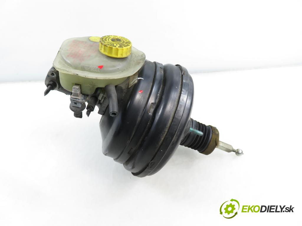 VW PASSAT B5.5 Variant (3B6) KOMBI 2001 74,00 1.9 TDI PD 101 - AVB 1896,00 Posilovač 4B3612105 (Servočerpadlo)