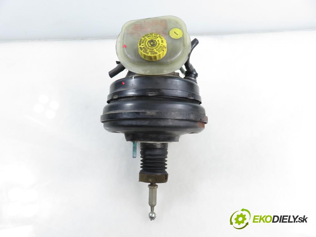 VW PASSAT B5.5 Variant (3B6) KOMBI 2001 74,00 1.9 TDI PD 101 - AVB 1896,00 Posilovač 4B3612105 (Servočerpadlo)