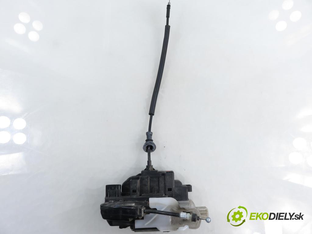 KIA CEE'D SW (ED) KOMBI 2008 66,00 1.6 CRDi 90 - D4FB-L 1582,00 zámok