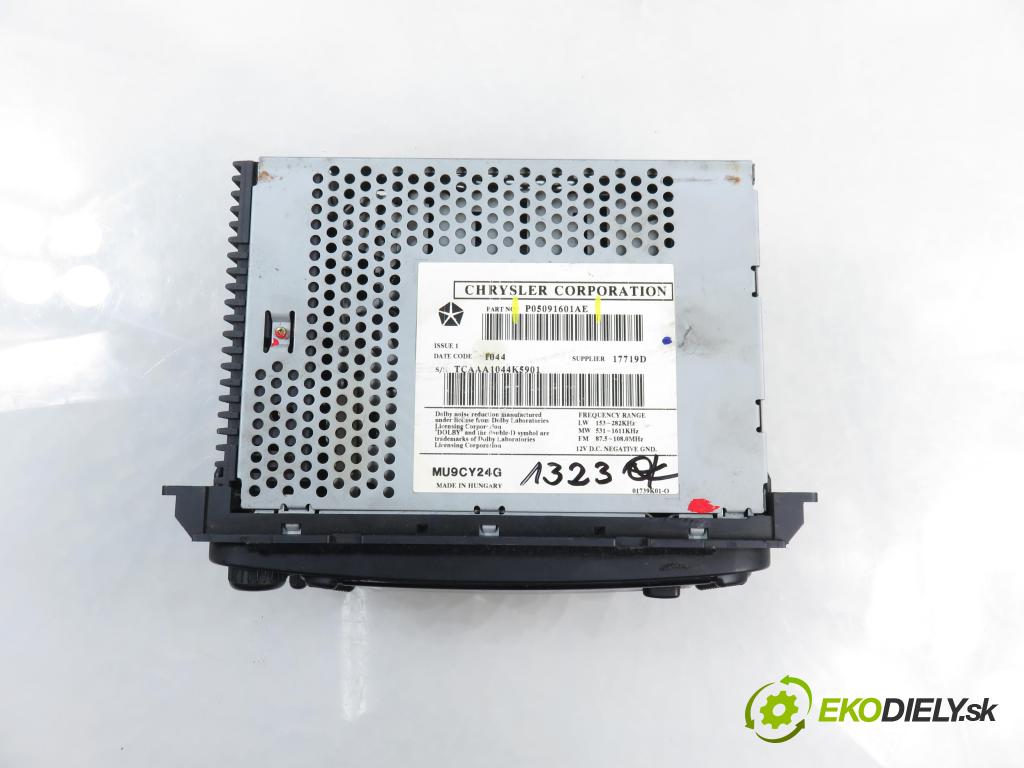 CHRYSLER PT CRUISER (PT_) HB 2004 89,00 2.2 CRD 121 - EDJ 2148,00 RADIO CD Modul P05091601AE
