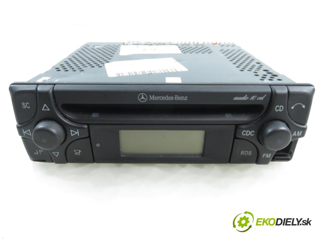 MERCEDES-BENZ KLASA A (W168) HB 2002 70,00 A 170 CDI 95 - OM 668.942 1689,00 RADIO A1708200386