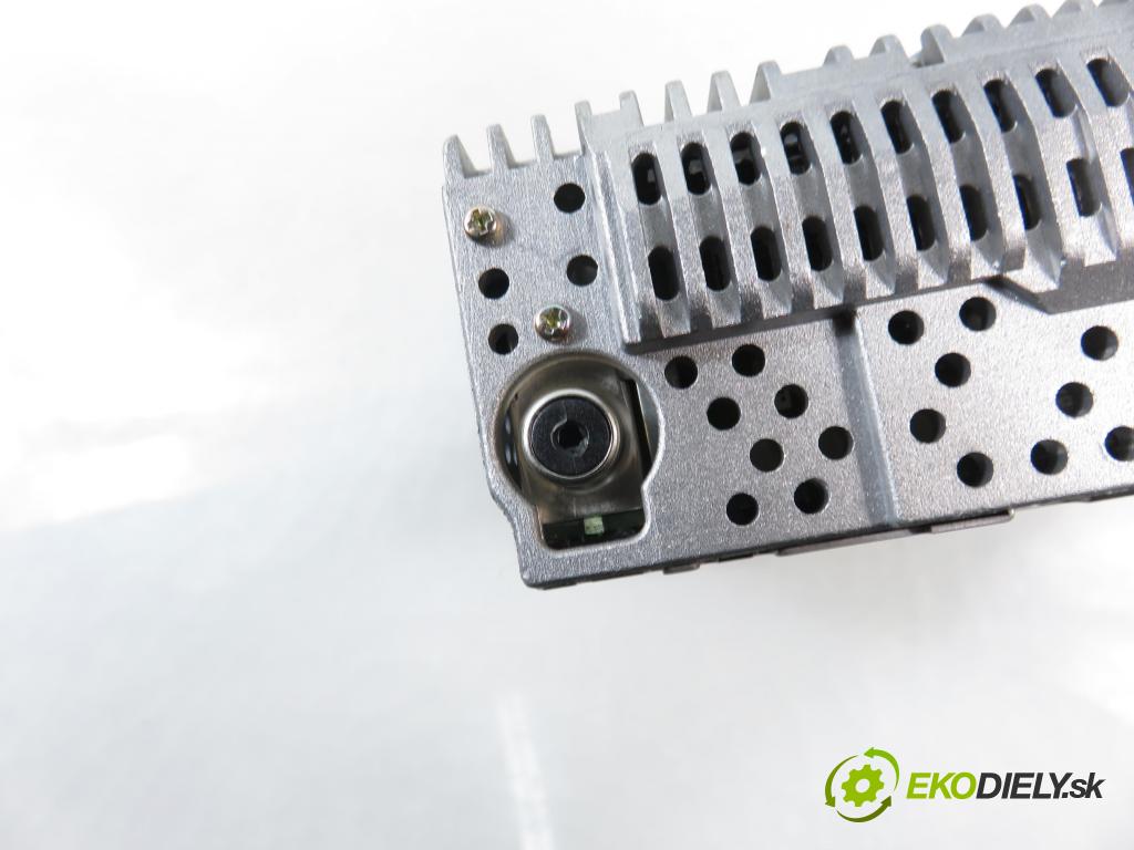 MERCEDES-BENZ KLASA A (W168) HB 2002 70,00 A 170 CDI 95 - OM 668.942 1689,00 RADIO A1708200386