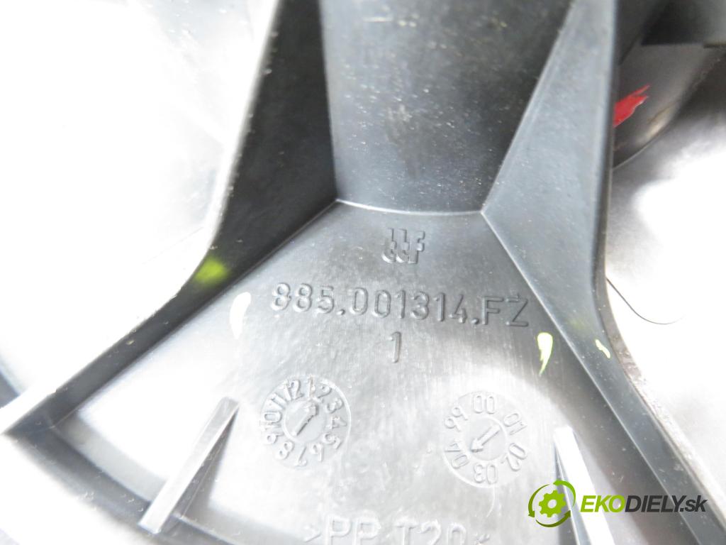 RENAULT LAGUNA II (BG0/1_) LIFTBACK 2004 88,00 1.9 dCi (BG08, BG0G) - F9Q 674 1870,00 Ventilátor vetráku 885001314FZ ; 885001315FZ