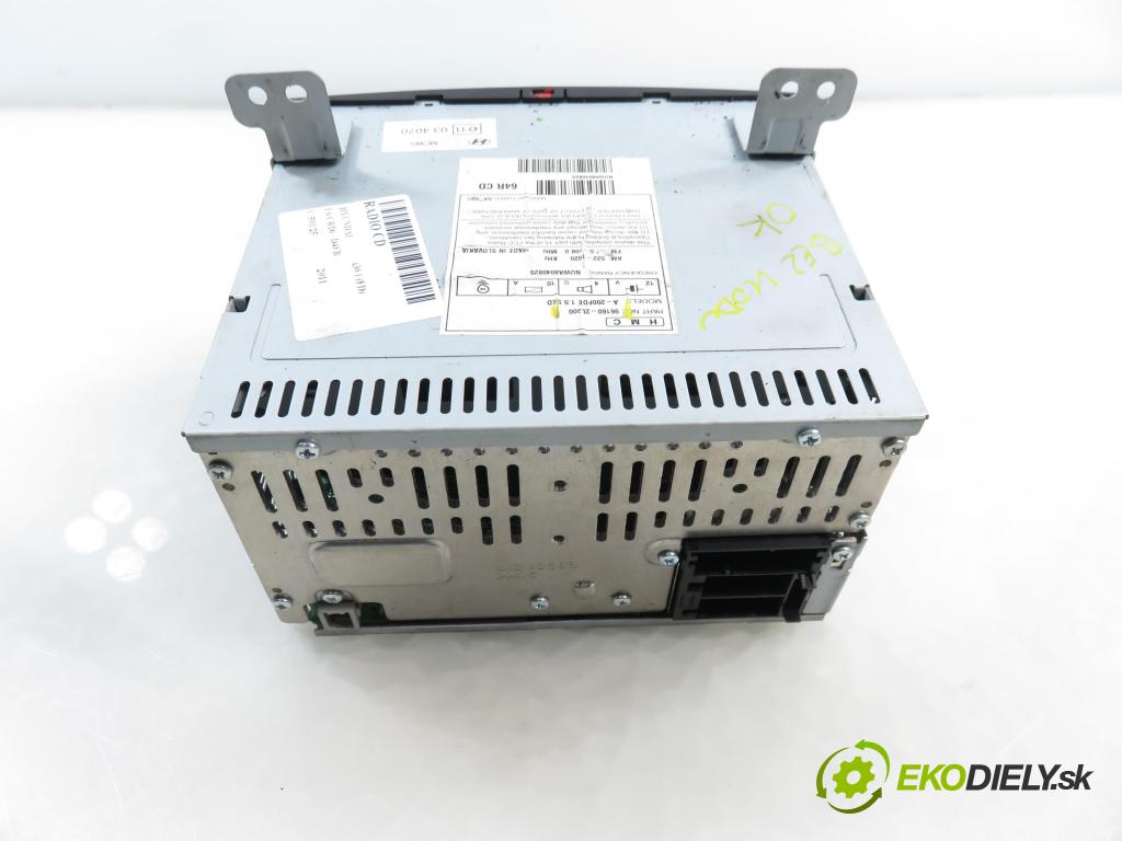 HYUNDAI i30 (FD) HB 2011 85,00 1.6 CRDi - D4FB 1582,00 RADIO CD 961602L200