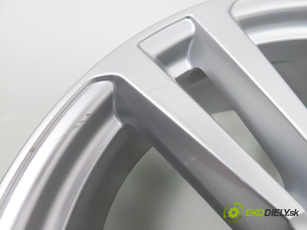 AUDI   0    disky / disk 4M0601025G