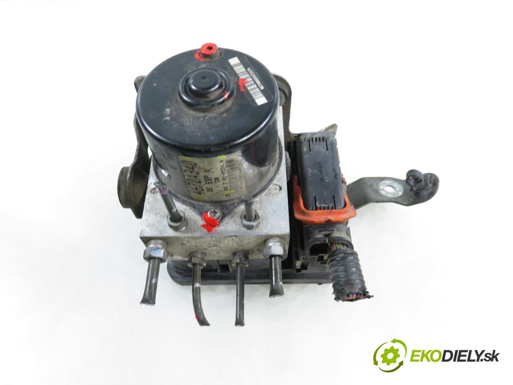 CITROEN C-CROSSER (EP_) SUV 2008 115,00 2.2 HDi 160 - 4HN (DW12MTED4) 2179,00 Pumpa ABS 06210951003 ; 4670A340 ; 06210209344 (Pumpa ABS)