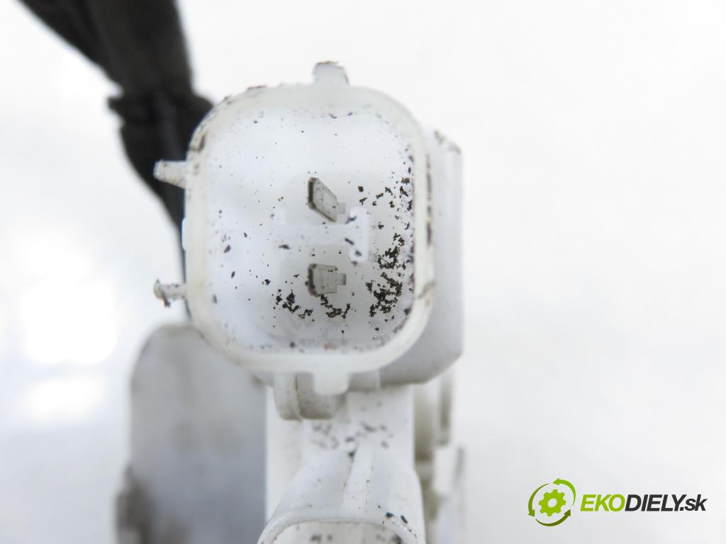 NISSAN PATHFINDER III (R51) TERENOWY 2007 198,00 4.0 4WD 269 - VQ40DE 3954,00 zámok K20DR