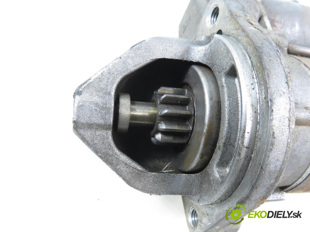 MERCEDES-BENZ VITO Skrzynia (638) FURGON 2000 90,00 112 CDI 2.2 (638.094) - OM 611.980 2151,00 startér 0051511301 ; D7R43 (Startér)