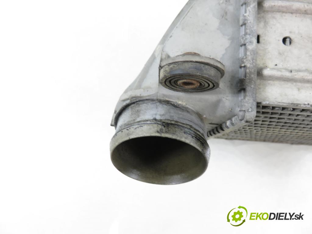 VW GOLF IV (1J1) HB 1999 66,00 1.9 TDI 90 - ALH 1896,00 chladič intercooler 1J0145805D ; 862319R